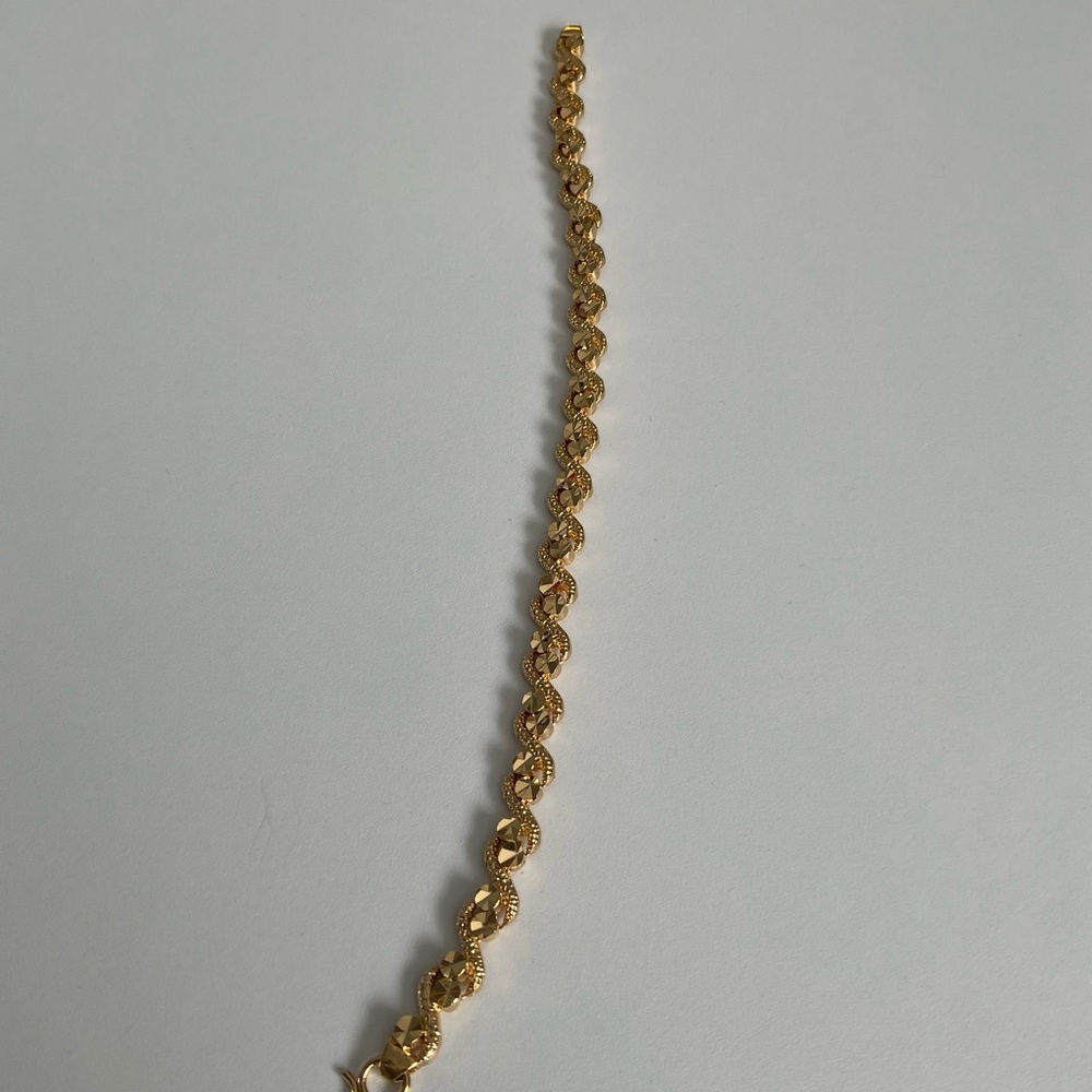 Gorgeous bracelet